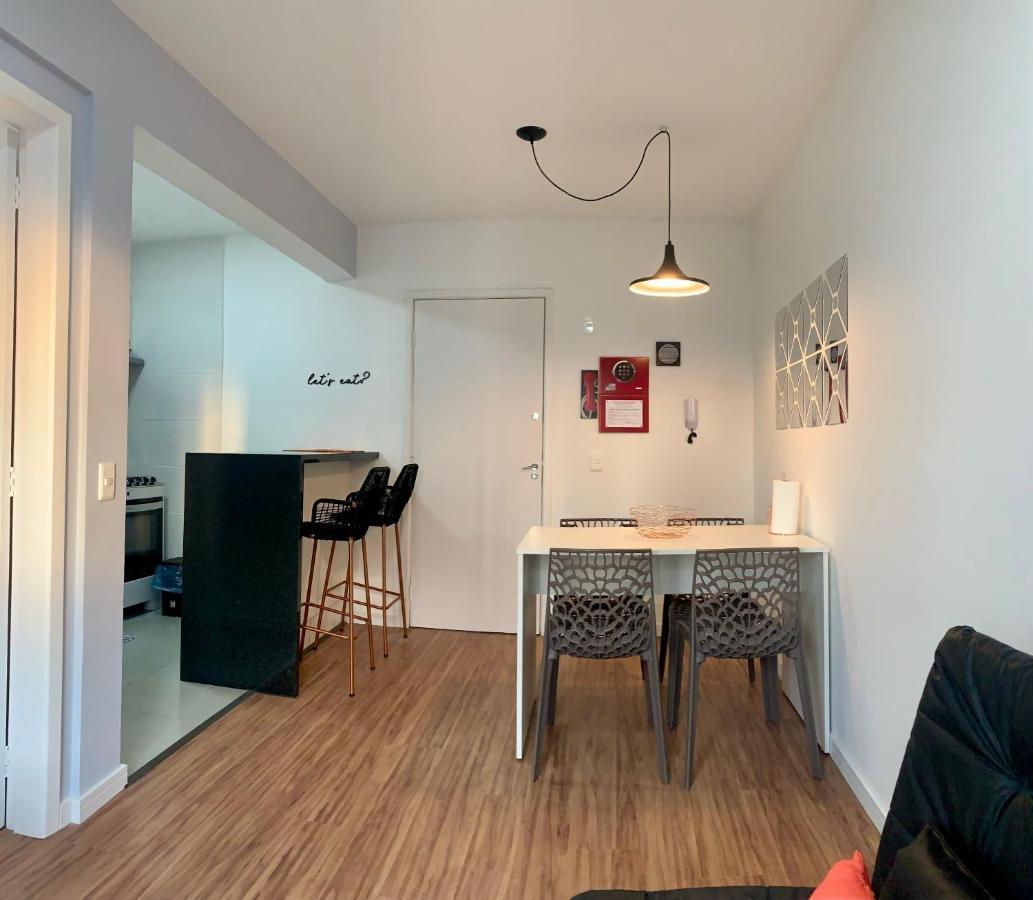 707- Apartamento Encantador, Amplo E Decorado, Quarto, Sala, Cozinha, Mobiliario Moderno, Cozinha Completa Com Utensilios , Excelente Vista Da Cidade E Localizacao Privelegiada No Bairro Bigorrilho Κουριτίμπα Εξωτερικό φωτογραφία
